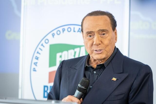 Berlusconi “La manovra è solo il primo passo, ora riforme strutturali”