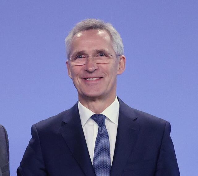 La Finlandia entra nella Nato, Stoltenberg “Giornata storica”