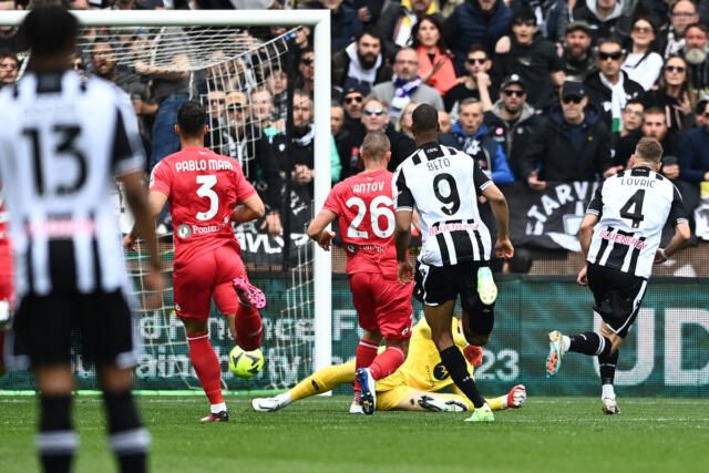 Beto pareggia su rigore al 92°, Udinese-Monza 2-2