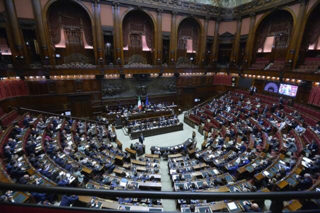 Dl Pa, via libera della Camera alla fiducia con 203 sì