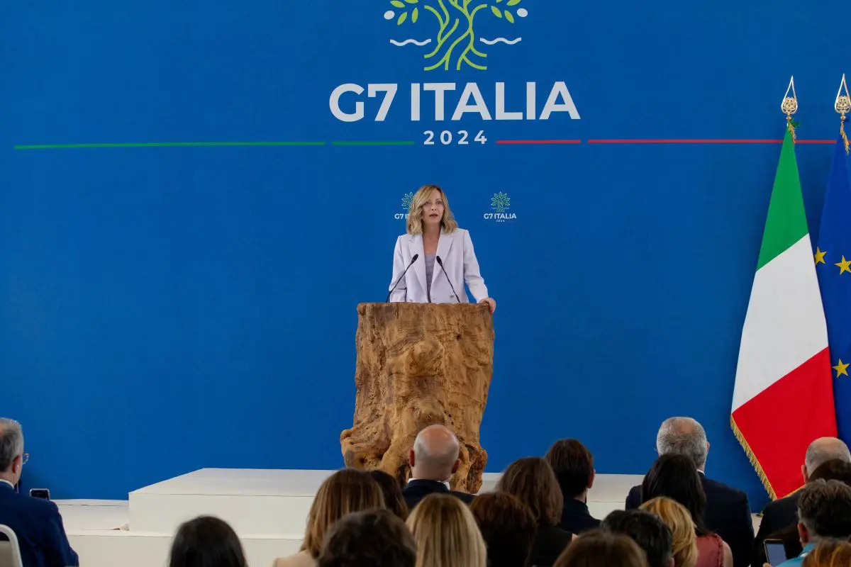 Meloni chiude il G7 “Un successo, l’Italia è riuscita a stupire”