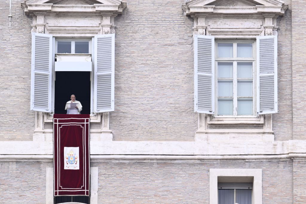 Papa Francesco “In Ucraina non sia abolita nessuna chiesa cristiana”